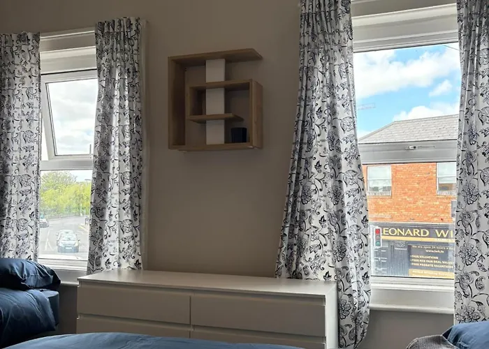 Konukevi Superb Triple Near Croke Park - 1