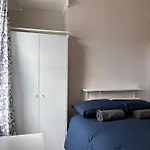 Superb Triple Near Croke Park - 1 * Dublin