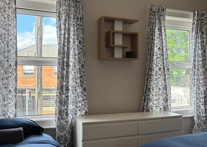 Guest house Superb Triple Near Croke Park - 1