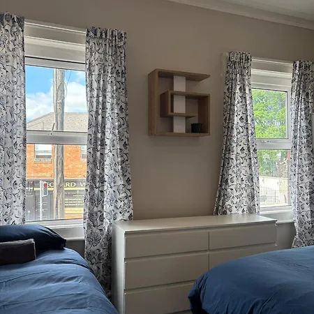 Pensión Superb Triple Near Croke Park - 1